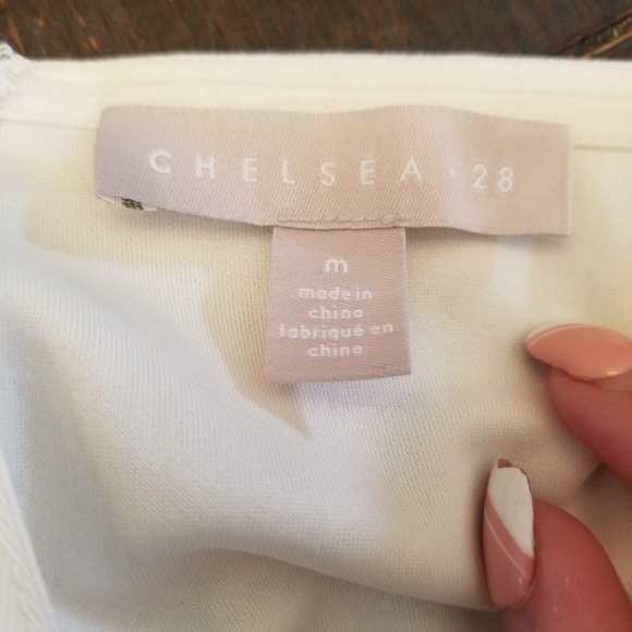 Chelsea 28 Off shoulder white jumpsuit size M - Picture 5 of 11